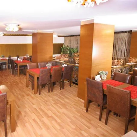Hotel Maya