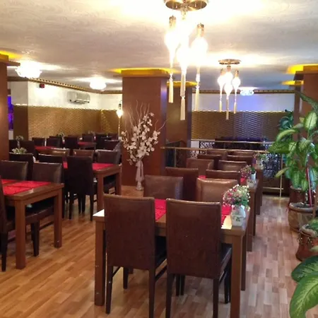 Hotel Maya