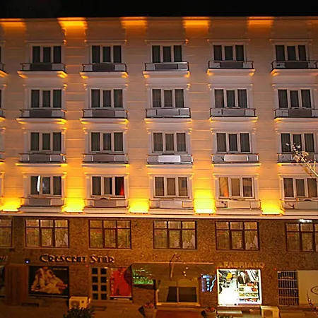 Hotel Maya
