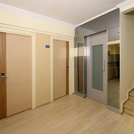 Ξενοδοχείο Maya 3*