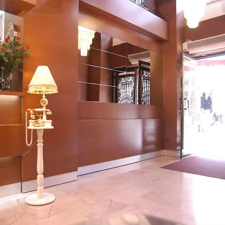 Hotel Maya